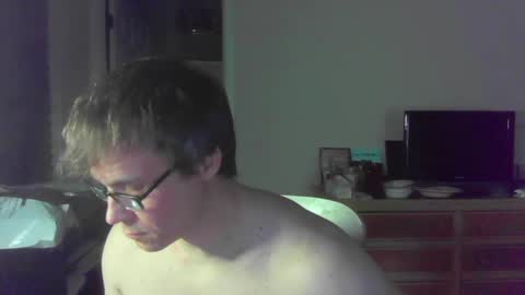 Snapshot of jamesjewels chatting on 01/22/25, 01:42 jamesjewels online show from 01/22/25, 01:42