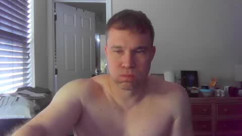 Snapshot of jamesjewels chatting on 02/02/25, 02:02 jamesjewels online show from 02/02/25, 02:02