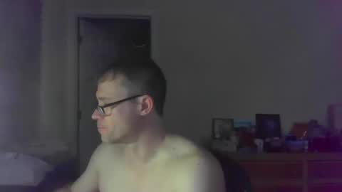 Snapshot of jamesjewels chatting on 02/05/25, 12:53 jamesjewels online show from 02/05/25, 12:53