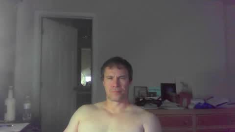 Snapshot of jamesjewels chatting on 09/28/25, 05:02 jamesjewels online show from 09/28/25, 05:02