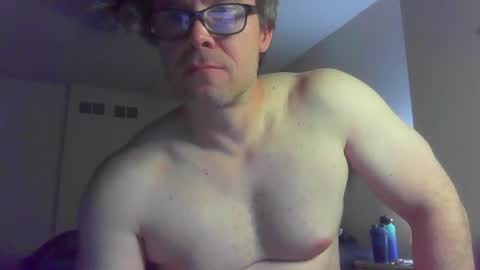 Snapshot of jamesjewels chatting on 11/01/25, 03:19 jamesjewels online show from 11/01/25, 03:19