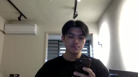 Snapshot of jamesmo820913 chatting on 02/08/25, 03:52 jamesmo820913 online show from 02/08/25, 03:52