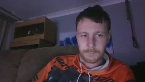 jamesp281987 online show from 01/02/25, 05:46