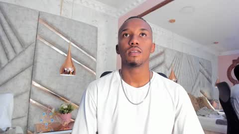 James  online show from 01/11/25, 06:12