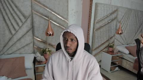 James  online show from 02/05/25, 12:17