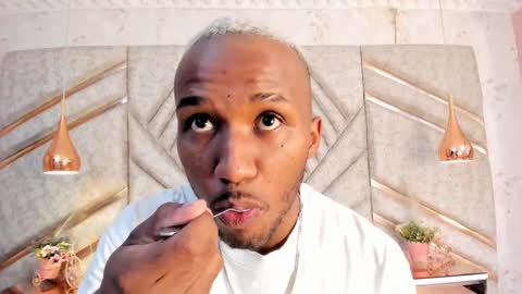 James  online show from 02/10/25, 12:39