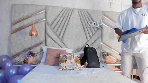 James  online show from 02/21/25, 07:21