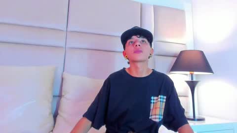 Snapshot of jamess_ford chatting on 01/13/25, 06:59 jamess_ford online show from 01/13/25, 06:59