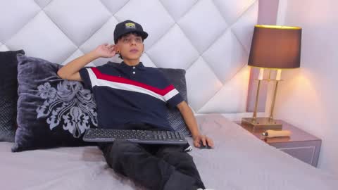 Snapshot of jamess_ford chatting on 01/17/25, 09:28 jamess_ford online show from 01/17/25, 09:28