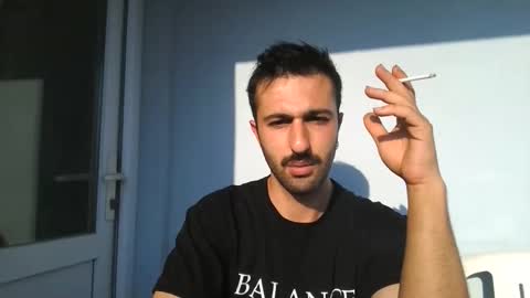 Snapshot of jamessandt chatting on 05/18/26, 03:29 jamessandt online show from 05/18/26, 03:29