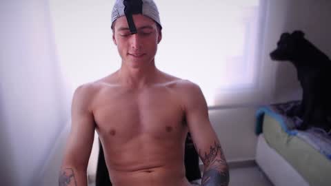 jamesss____ online show from 01/15/25, 05:26