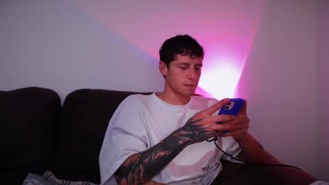 jamesss____ online show from 02/27/25, 07:47