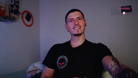 jamesss____ online show from 10/26/25, 12:16