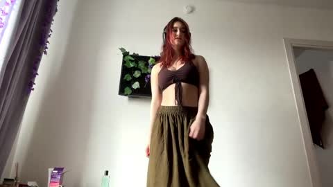 Milena online show from 04/12/26, 06:40