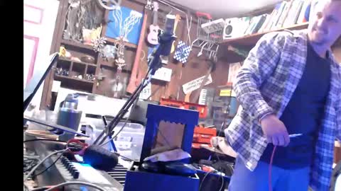 Jameswebbscope online show from 02/09/25, 07:27