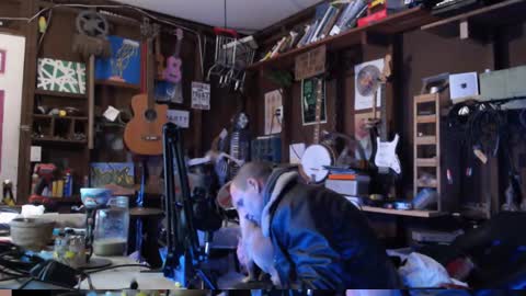 Jameswebbscope online show from 12/15/25, 04:39