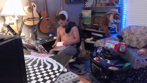Snapshot of jameswebbscope chatting on 07/16/26, 11:27 Jameswebbscope online show from 07/16/26, 11:27
