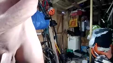 james online show from 11/09/25, 01:42