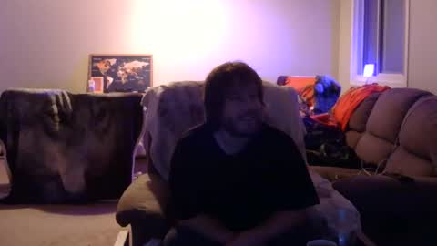 Snapshot of jameswolf777 chatting on 12/18/25, 07:14 jameswolf777 online show from 12/18/25, 07:14