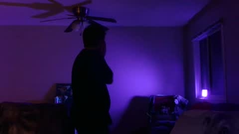 Snapshot of jameswolf777 chatting on 01/19/26, 01:31 jameswolf777 online show from 01/19/26, 01:31