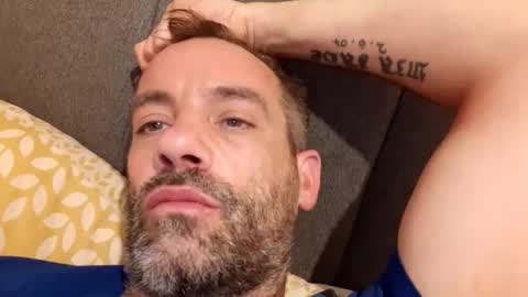 Snapshot of jamie198307 chatting on 10/01/25, 10:16 jamie198307 online show from 10/01/25, 10:16