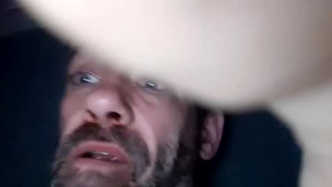 Snapshot of jamie198307 chatting on 11/28/25, 04:15 jamie198307 online show from 11/28/25, 04:15