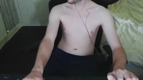 Snapshot of jamie2687 chatting on 11/29/25, 01:14 jamie2687 online show from 11/29/25, 01:14