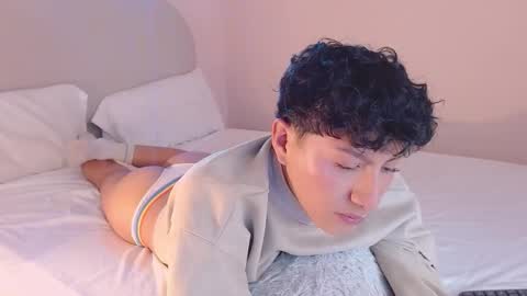 Jamie femboy online show from 11/26/25, 12:55