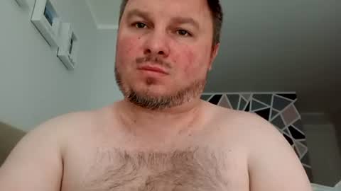 jamiecruz89 online show from 06/18/26, 09:58
