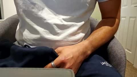 Snapshot of jammyedge chatting on 12/10/24, 07:32 Jammy online show from 12/10/24, 07:32