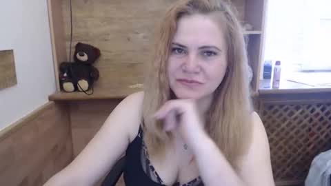 janaloveli online show from 04/17/26, 07:11