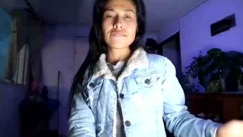 Snapshot of janariivera1 chatting on 10/30/25, 10:54 janariivera1 online show from 10/30/25, 10:54