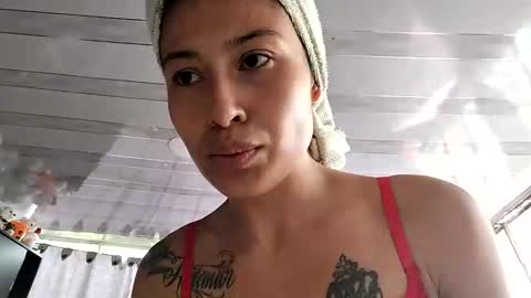 Snapshot of janariivera1 chatting on 10/31/25, 06:42 janariivera1 online show from 10/31/25, 06:42