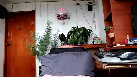 janariivera1 online show from 04/02/26, 08:17