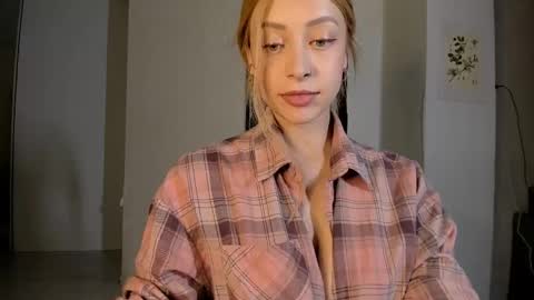 Snapshot of jane_bright chatting on 02/09/25, 08:02 Jane online show from 02/09/25, 08:02