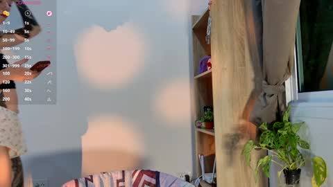 jane_margol1s online show from 04/05/26, 10:29