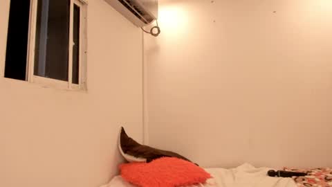 Snapshot of jane_monttgomery chatting on 02/22/25, 03:34 Jane  M online show from 02/22/25, 03:34