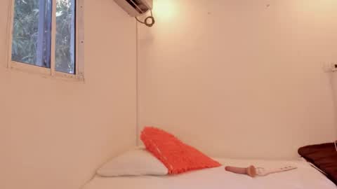 Snapshot of jane_monttgomery chatting on 02/28/25, 09:12 Jane  M online show from 02/28/25, 09:12