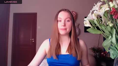 Snapshot of janeblossomhot chatting on 02/18/25, 05:10 Jane online show from 02/18/25, 05:10