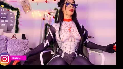 Snapshot of janediaz chatting on 12/20/25, 09:33 Jennifer online show from 12/20/25, 09:33