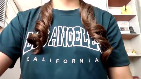 Snapshot of janegorgeousxxxx chatting on 03/05/25, 08:43 jane online show from 03/05/25, 08:43