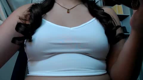 Snapshot of janegorgeousxxxx chatting on 03/12/25, 04:30 jane online show from 03/12/25, 04:30