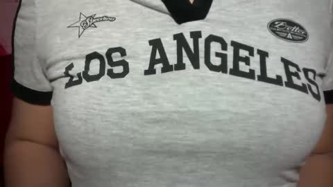 Snapshot of janegorgeousxxxx chatting on 12/17/25, 06:03 jane online show from 12/17/25, 06:03