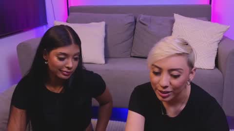 Snapshot of janehart_ chatting on 12/23/24, 02:45 Jane online show from 12/23/24, 02:45