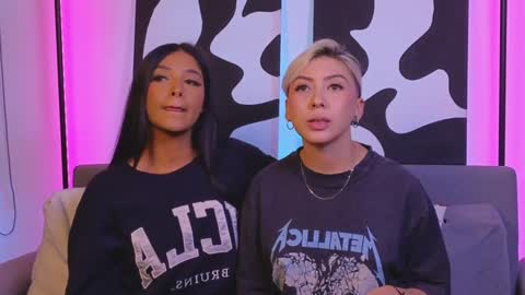 Snapshot of janehart_ chatting on 01/24/25, 12:09 Jane online show from 01/24/25, 12:09