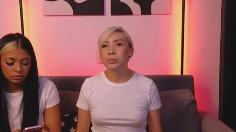 Snapshot of janehart_ chatting on 03/12/25, 01:58 Jane online show from 03/12/25, 01:58