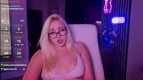 Jane online show from 11/27/25, 05:37