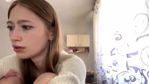 Snapshot of janenegearhart chatting on 06/18/26, 09:14 Kate online show from 06/18/26, 09:14