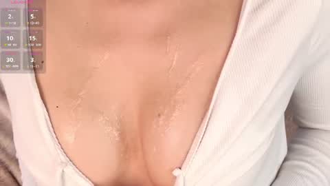 Snapshot of janeray_ chatting on 07/10/26, 05:34 My name is Janette but you can call me Jane 3 online show from 07/10/26, 05:34