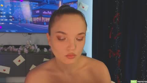 Hi Im Alice and here youll find something online show from 04/12/26, 06:51